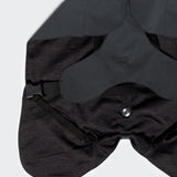 PAIKKA Visibility Raincoat Dark á hundi